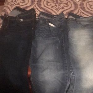 (3) Lot of women size 14 jeans